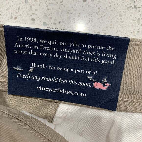 Vineyard Vines Sz 50 B 11" Breaker Shorts Stretch Khaki Tan Flat Front Mens NEW - Picture 9 of 12